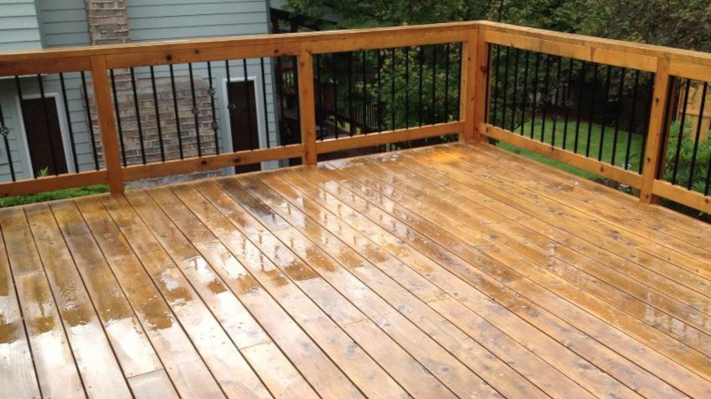 Deck Cleaning in Greenville, North Carolina